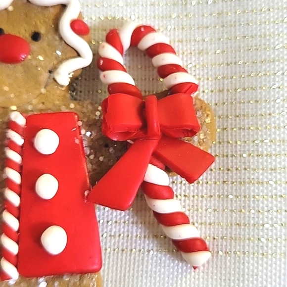 Mini Gingerbread Man Ornament - Picture 2 of 6